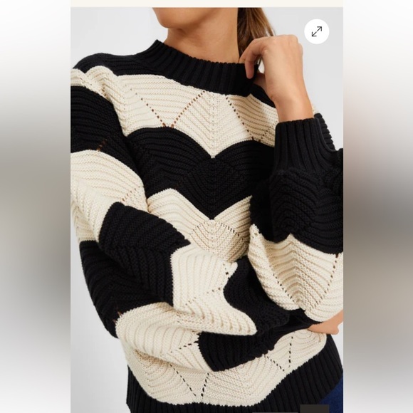 Cleobella // Black & Ivory Kori Sweater - Picture 5 of 10